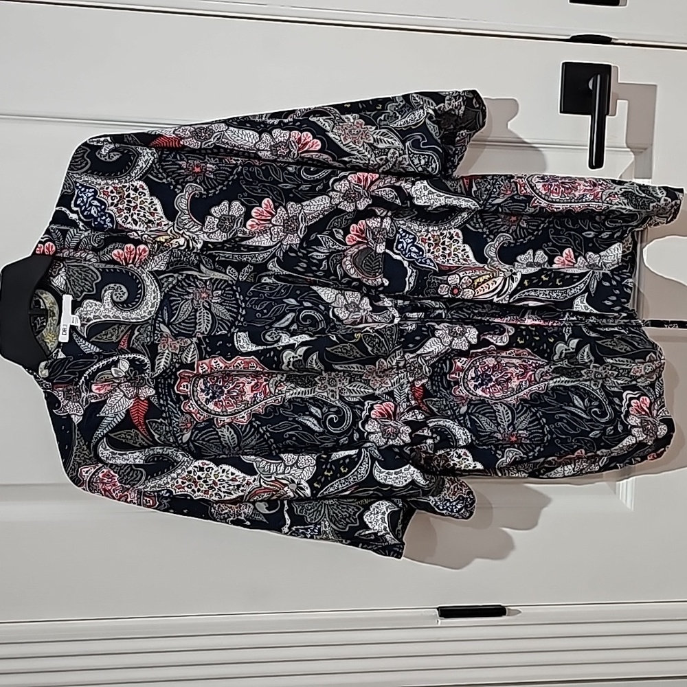 DR2 XS/S Cover Up Cardigan - Like New